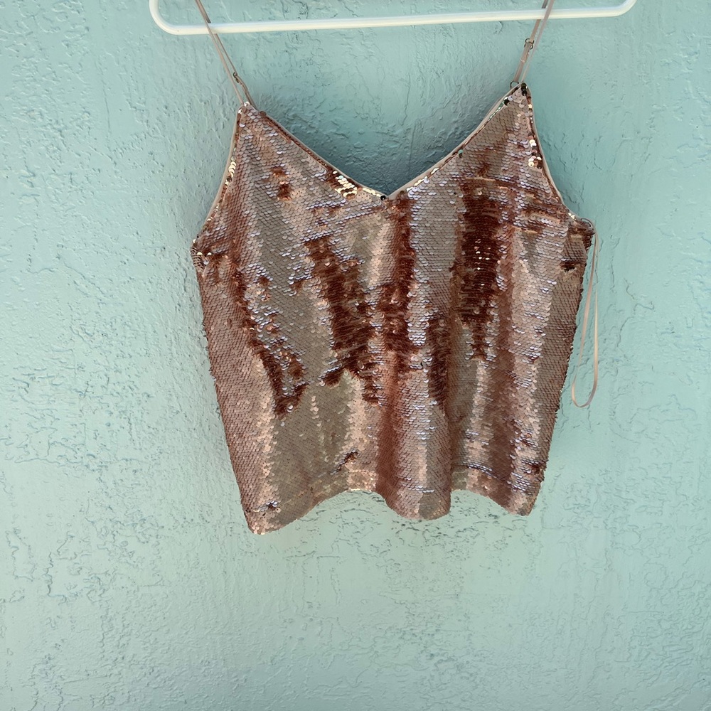 Rose gold Gianni Bini strappy top.
